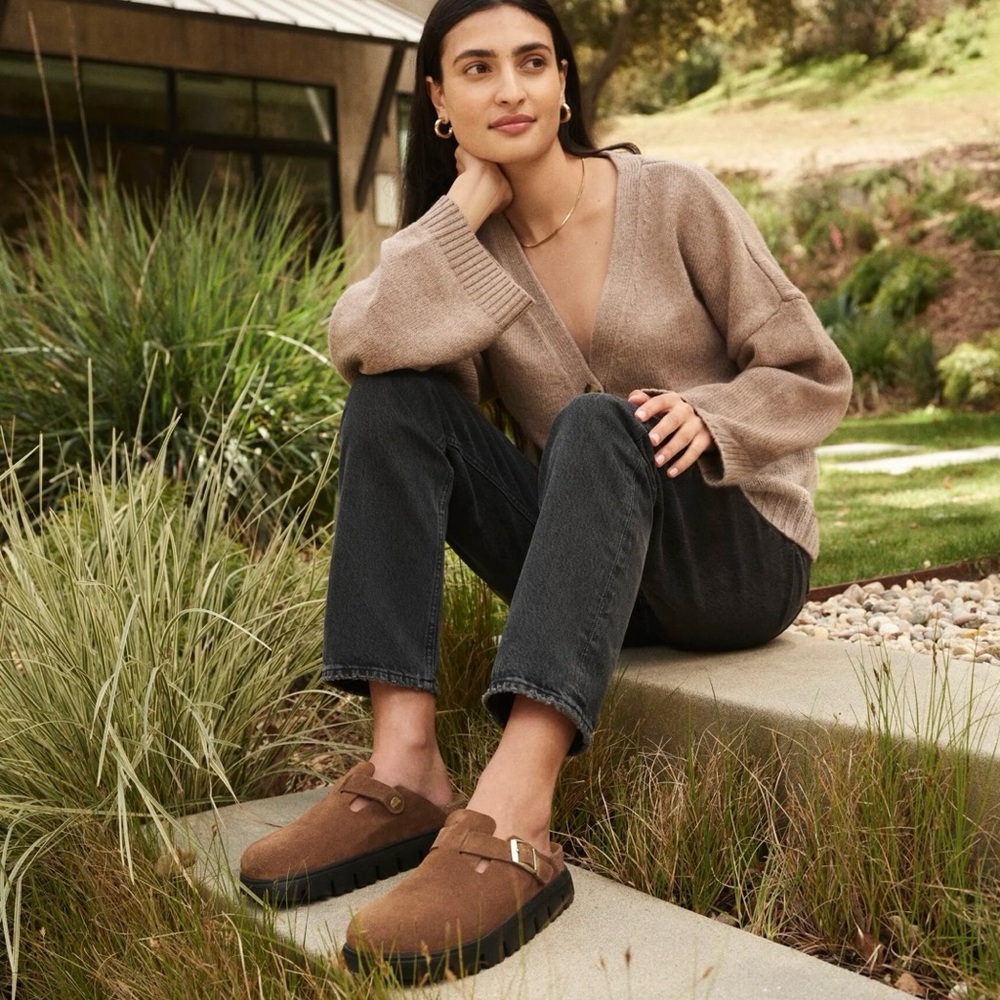 Birkenstock Papillio Boston Chunky Suede Leather in Dark Tea/ Black - Picture 6 of 12